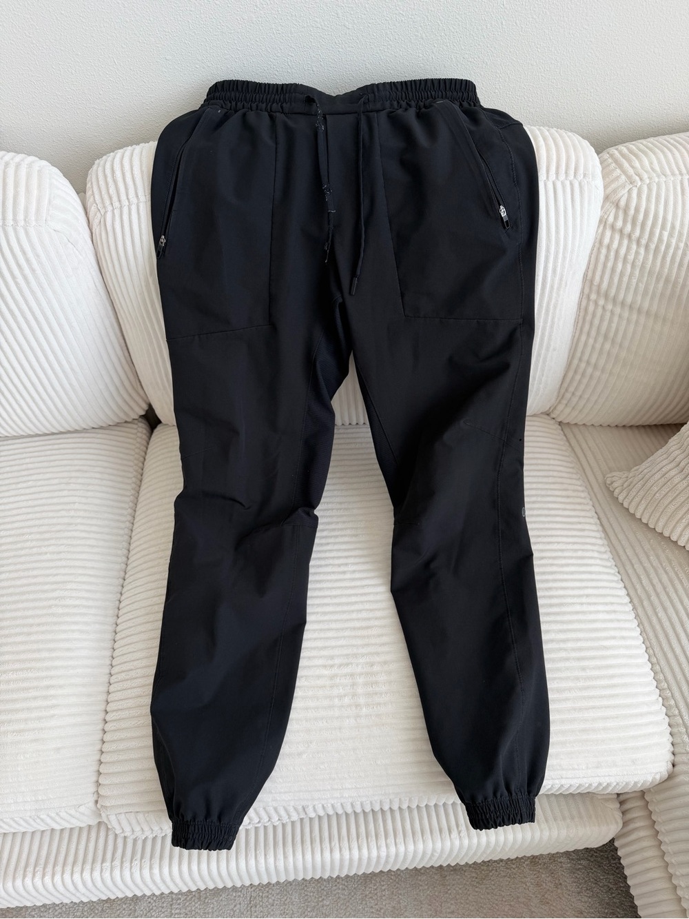 Lululemon Men's Black Elastic Waist Jogger Pants